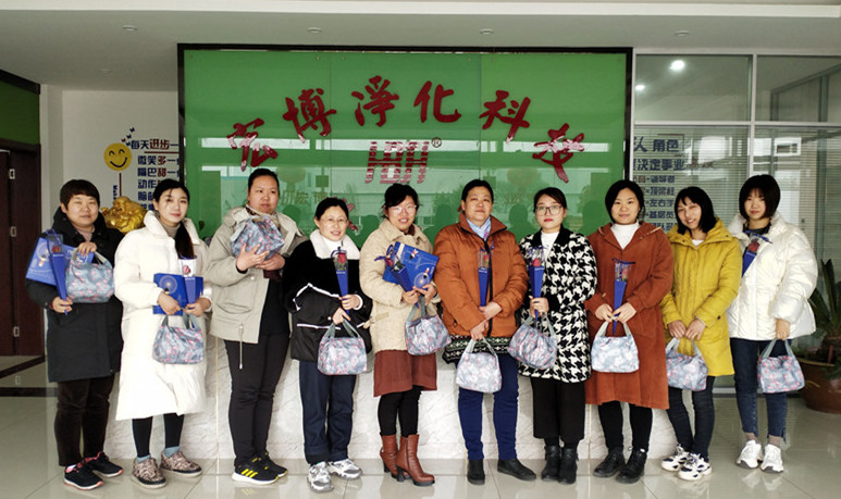 春暖花开,为你而来|宏博企业祝您女神节快乐