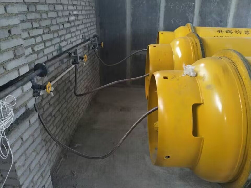 氨汇流排